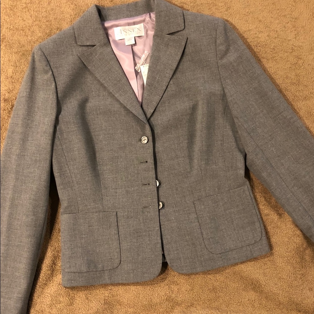 Casual Corner ANNEX Petite Stretch Suit